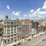 Doorman! High Floor! Views! Elevator! Free Gym!
