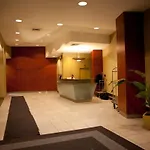 Doorman! High Floor! Views! Elevator! Free Gym!
